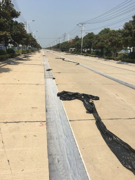 抗裂貼的施工指南及施工注意事項"cc3100436d73e68953fa0af7cbb6e75.jpg"